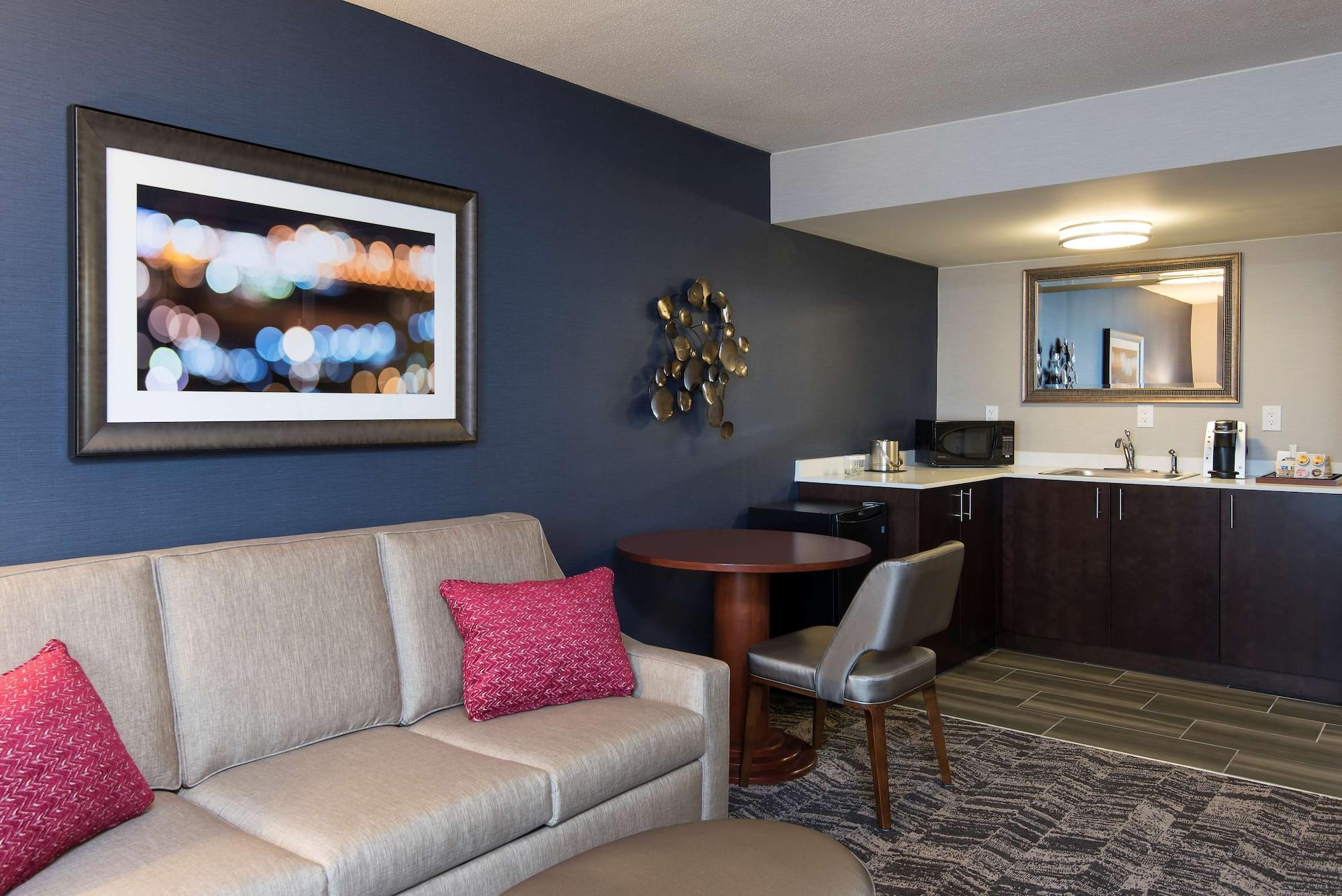 Doubletree By Hilton Schenectady Hotell Exteriör bild