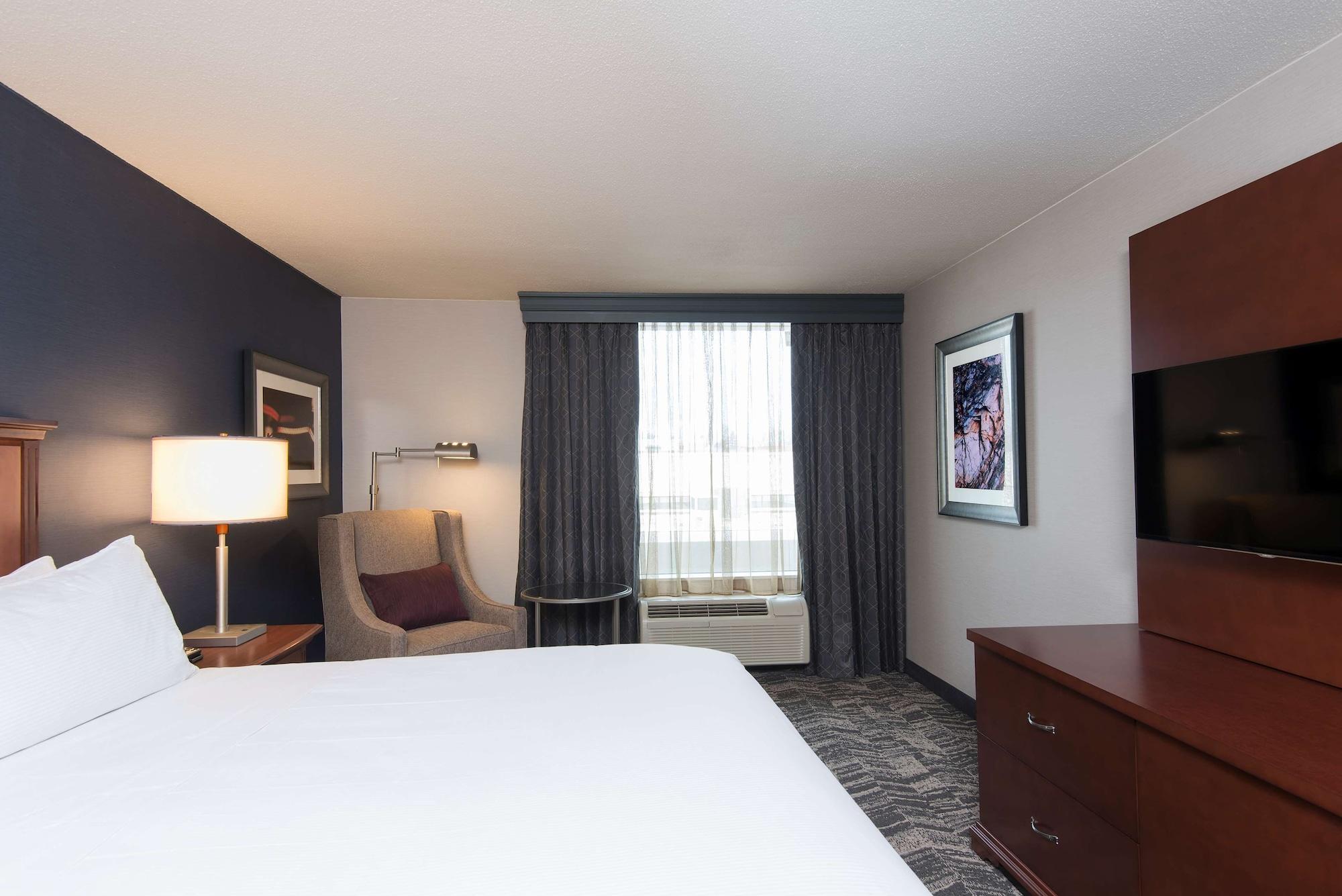Doubletree By Hilton Schenectady Hotell Exteriör bild