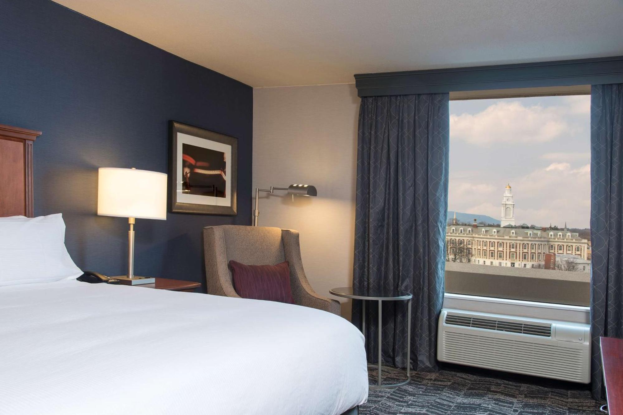 Doubletree By Hilton Schenectady Hotell Exteriör bild