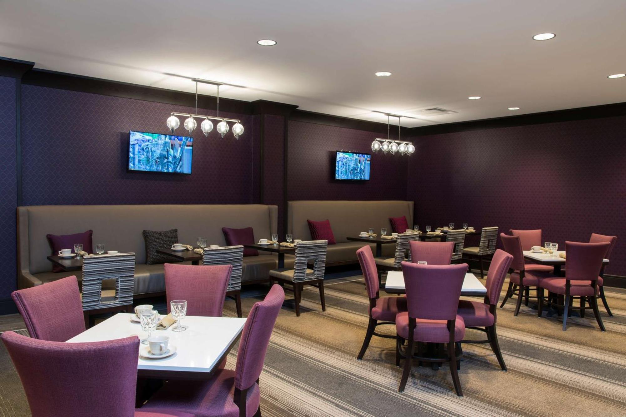 Doubletree By Hilton Schenectady Hotell Exteriör bild