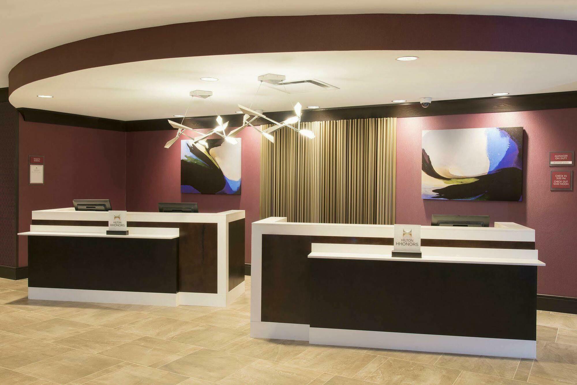 Doubletree By Hilton Schenectady Hotell Exteriör bild